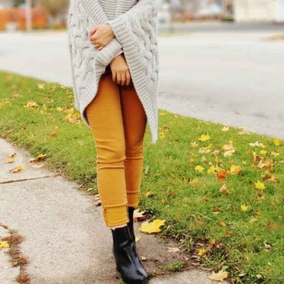 MUSTARD PANTS - Picture 2 of 2
